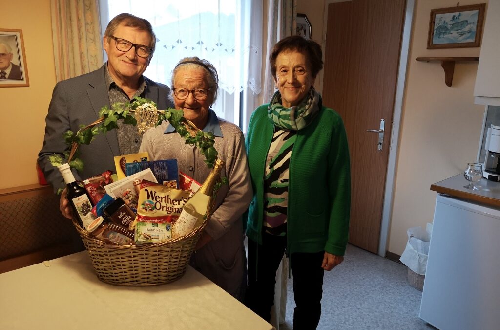 Starrermair Ottilie ist 100 Jahre